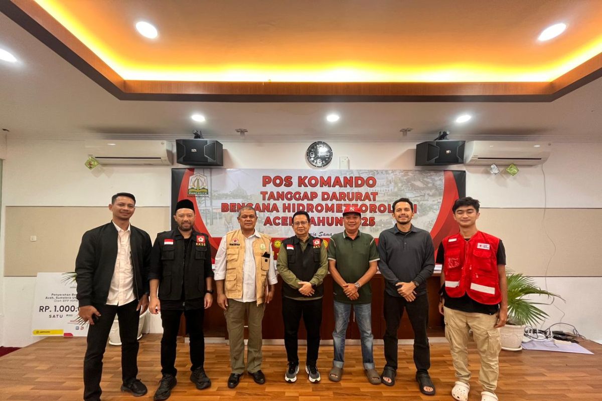 PERSI Kabupaten Lombok Timur menggelar rangkaian kegiatan Webinar, Seminar, dan Workshop yang berlangsung di Pasteur Convention Center, Holiday Inn Pasteur Bandung